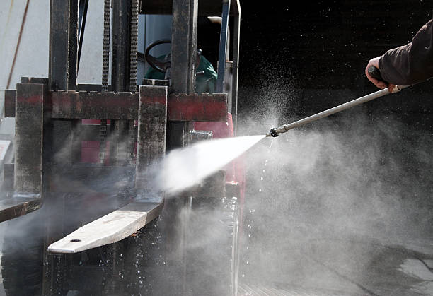 Best Fleet Vehicle Washing  in Springfield, MI